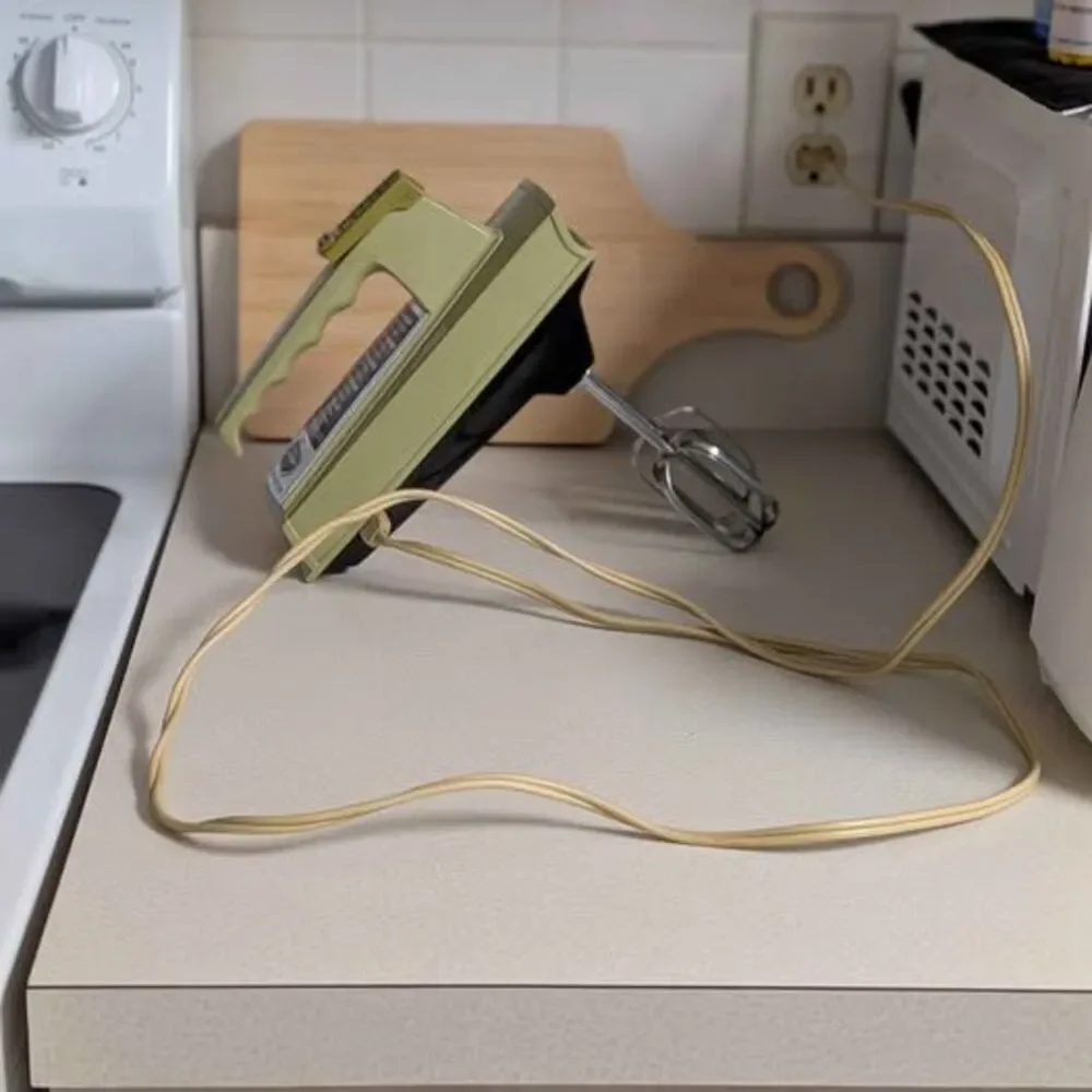 Vintage Sunbeam Mixmaster 5-Speed Hand Mixer